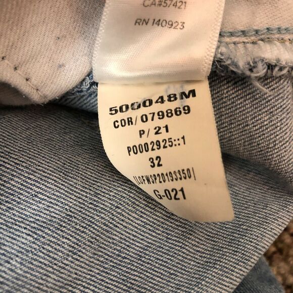 Loft Distressed Slim Pockets Light Wash Raw Hem Ankle Jeans Women's Size 32 - Picture 7 of 8